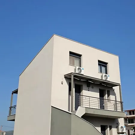 Ff 尼基季