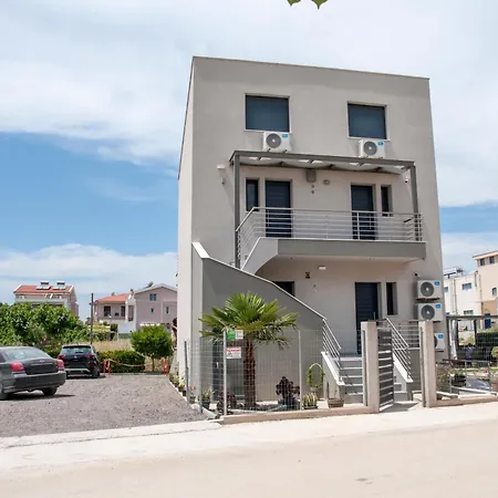 Ff Apartmán Nikiti (Sithonia)
